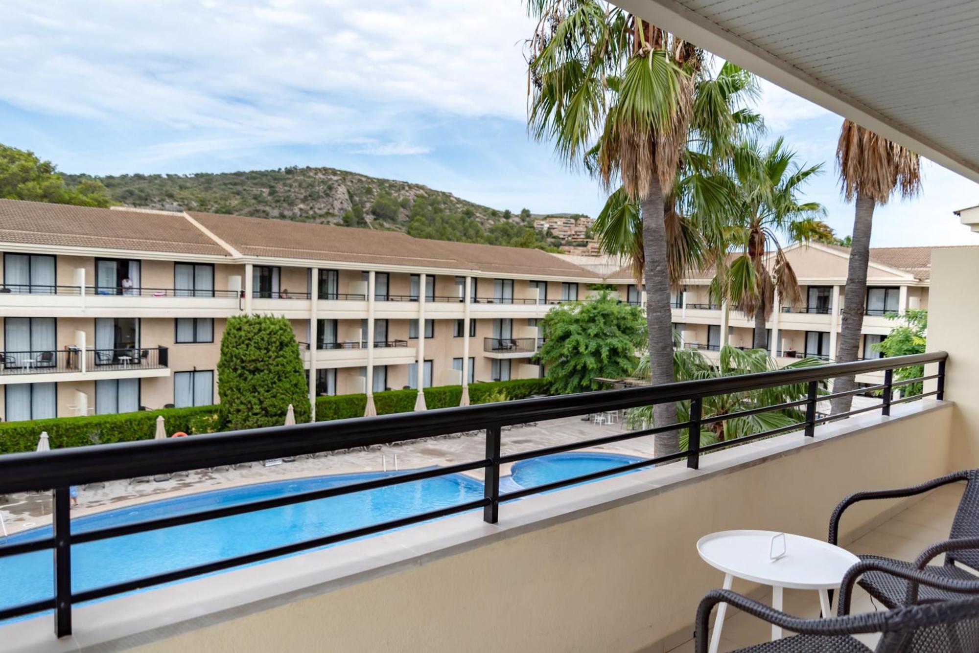 Bahia Pollensa Aparthotel 4*