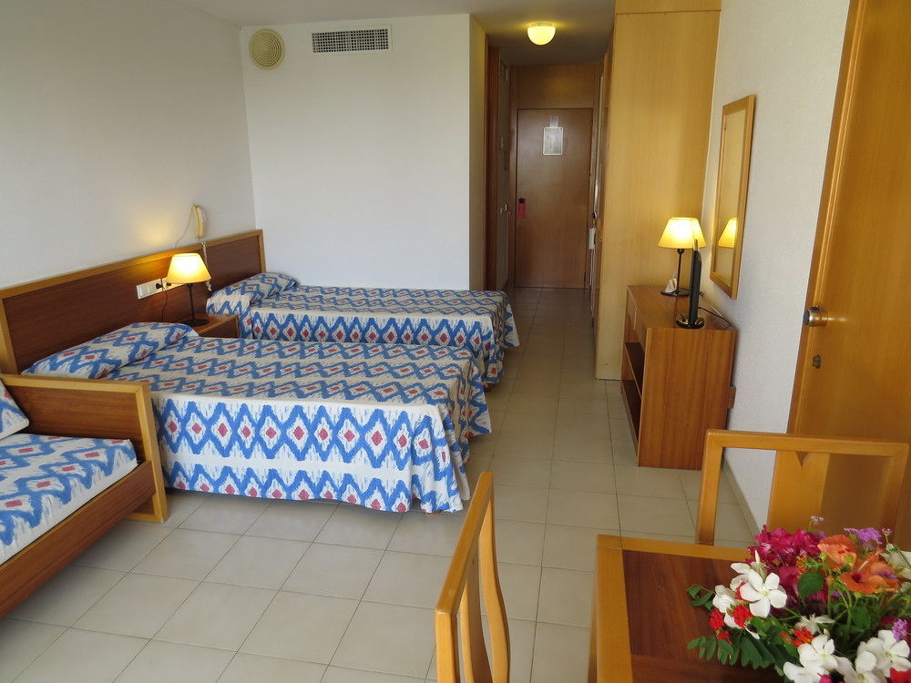 Aparthotel Bahia Pollensa 4*